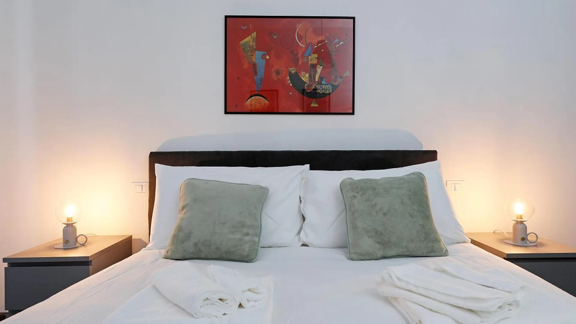 Apartment San Lorenzo Bridge House Rome Italy